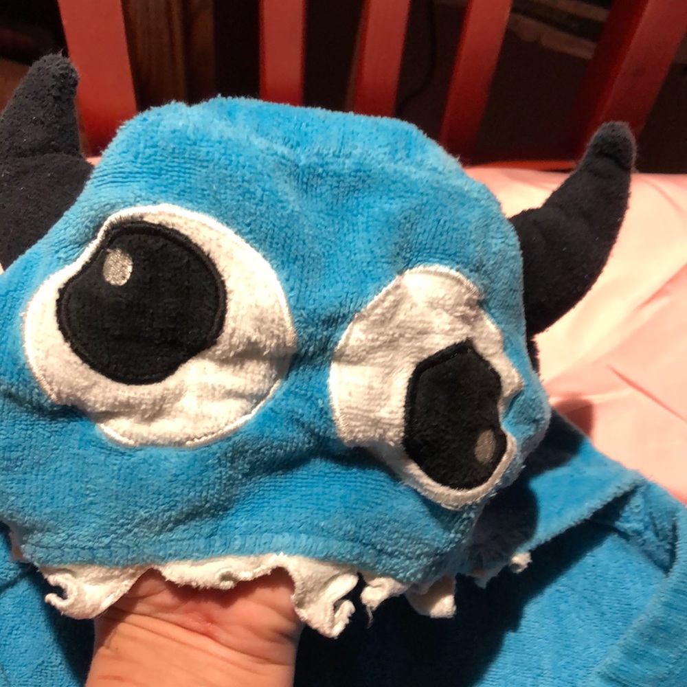 SOLD Toddlers Towel Monster! - Picture 2 of 4